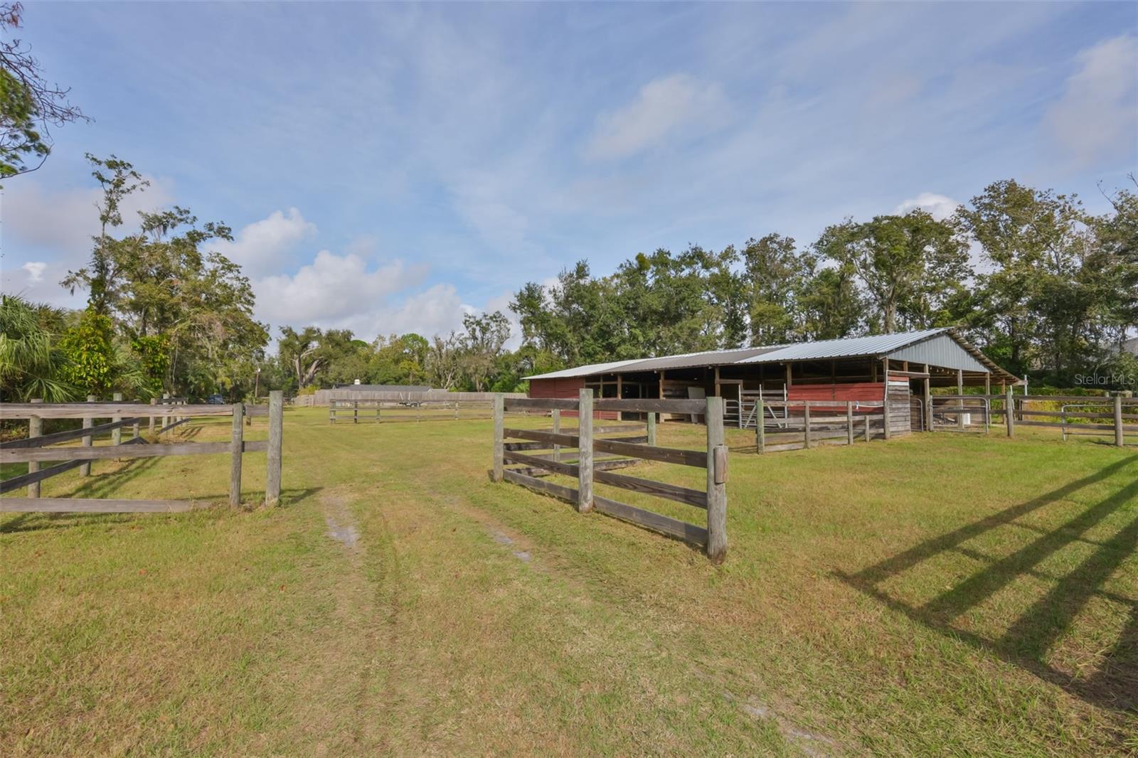Listing photo id 39 for 7450 Alafia Ridge Loop