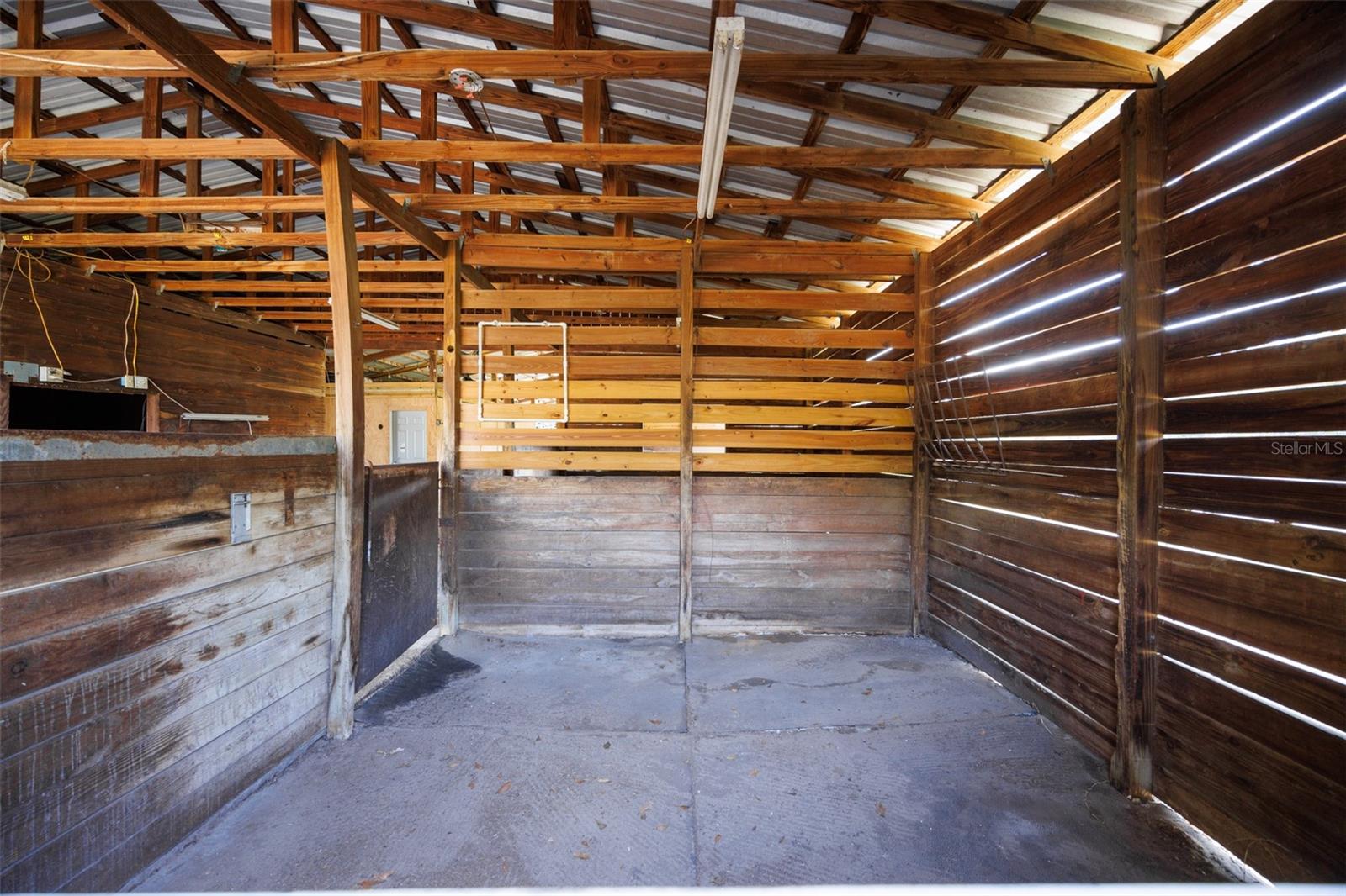 Listing photo id 44 for 7450 Alafia Ridge Loop