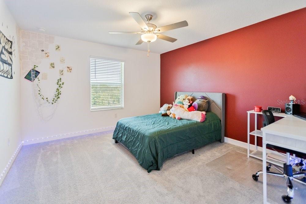 Listing photo id 24 for 8241 Corner Pine Way