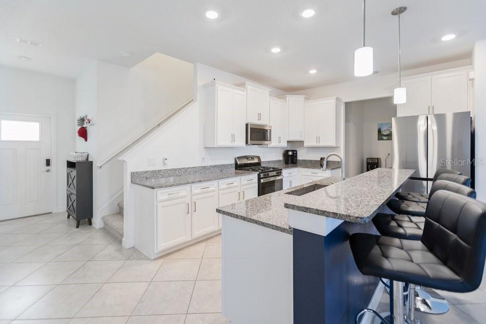 Listing photo id 1 for 8241 Corner Pine Way