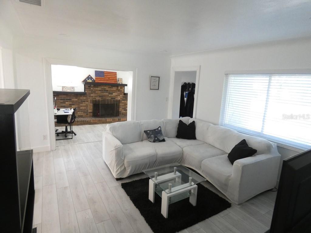 Image 22 of 36 For 1312 57th Avenue N