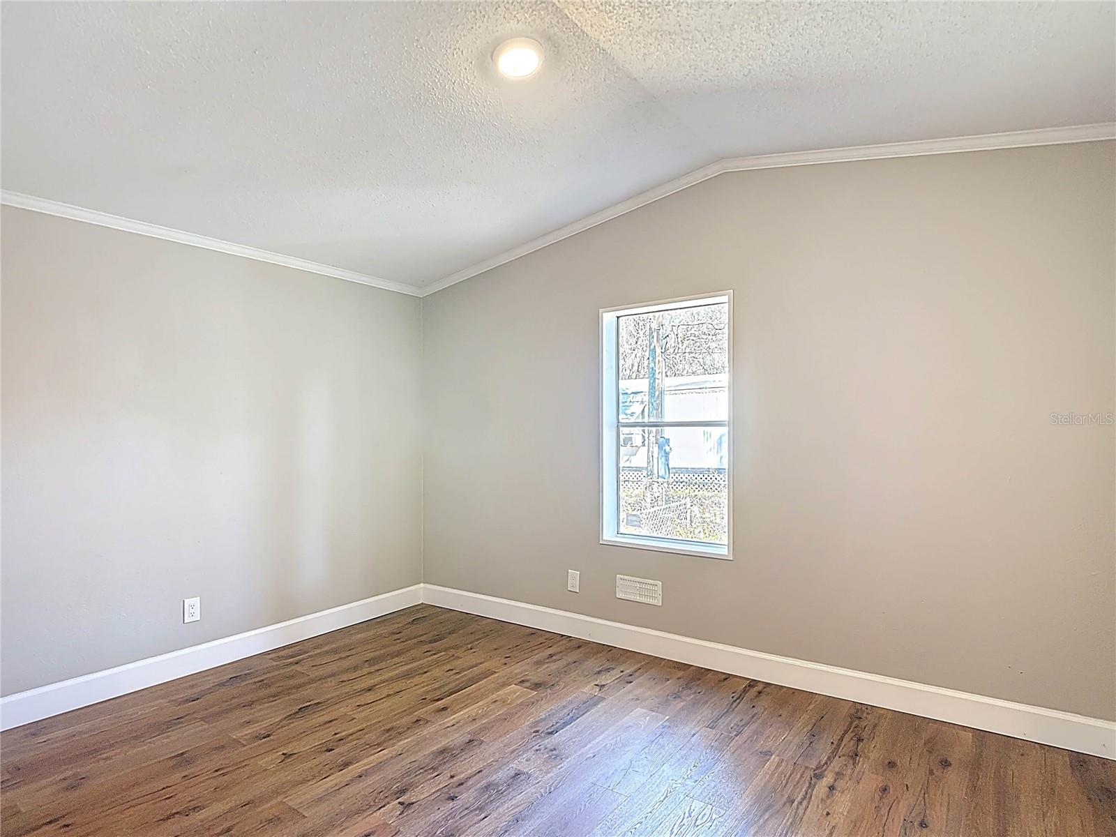 Image 32 of 47 For 11955 Bemont Avenue