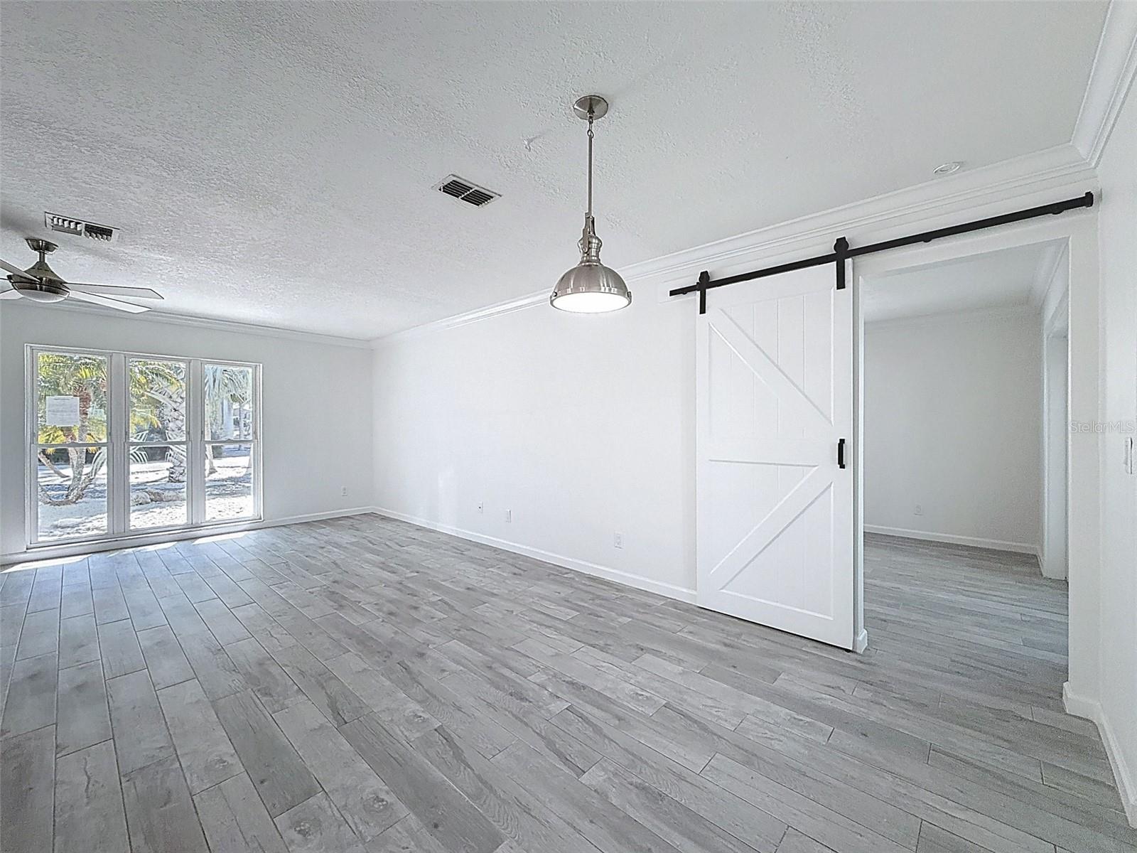 Image 25 of 83 For 6637 Driftwood Drive