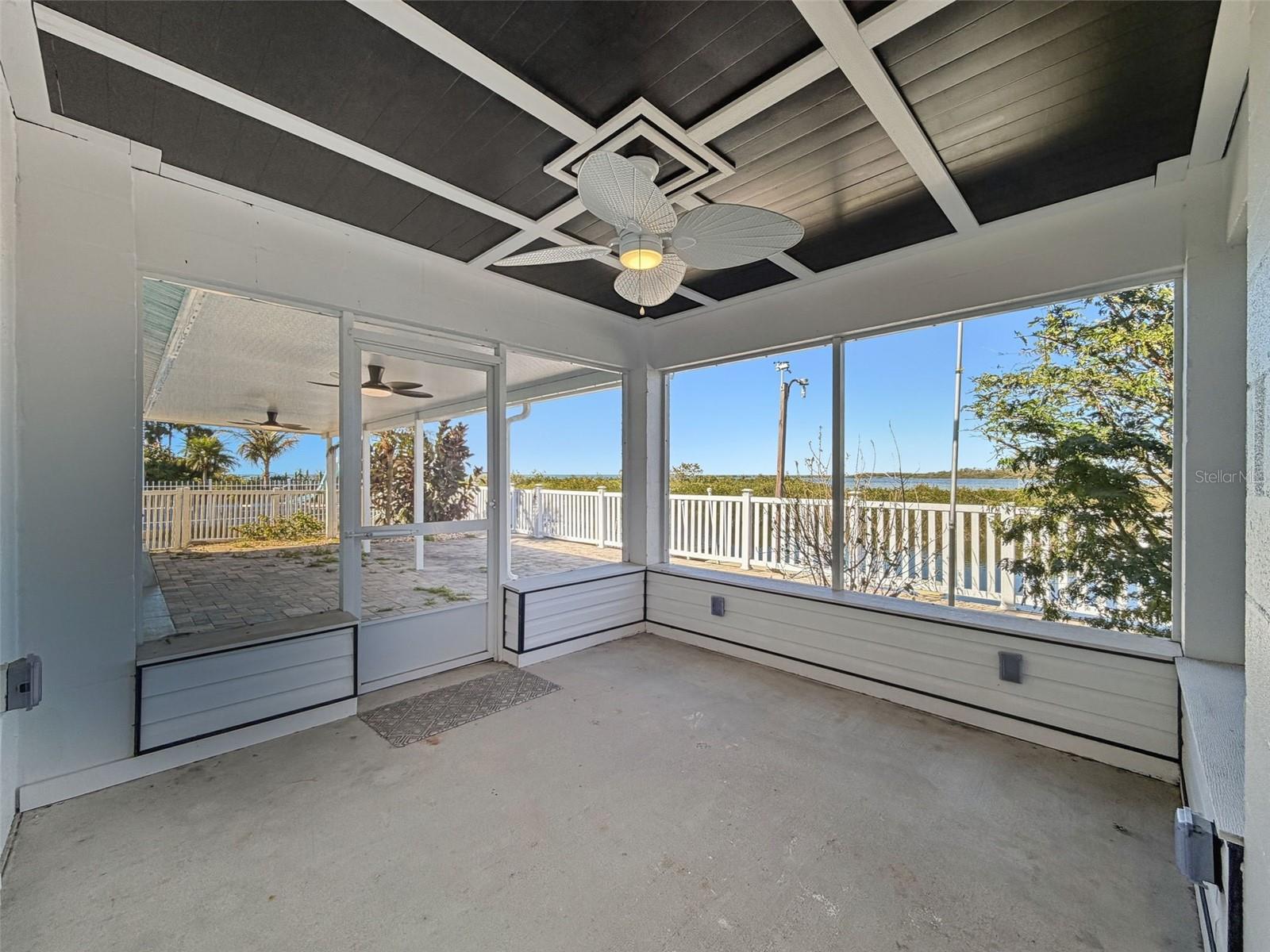 Image 42 of 83 For 6637 Driftwood Drive