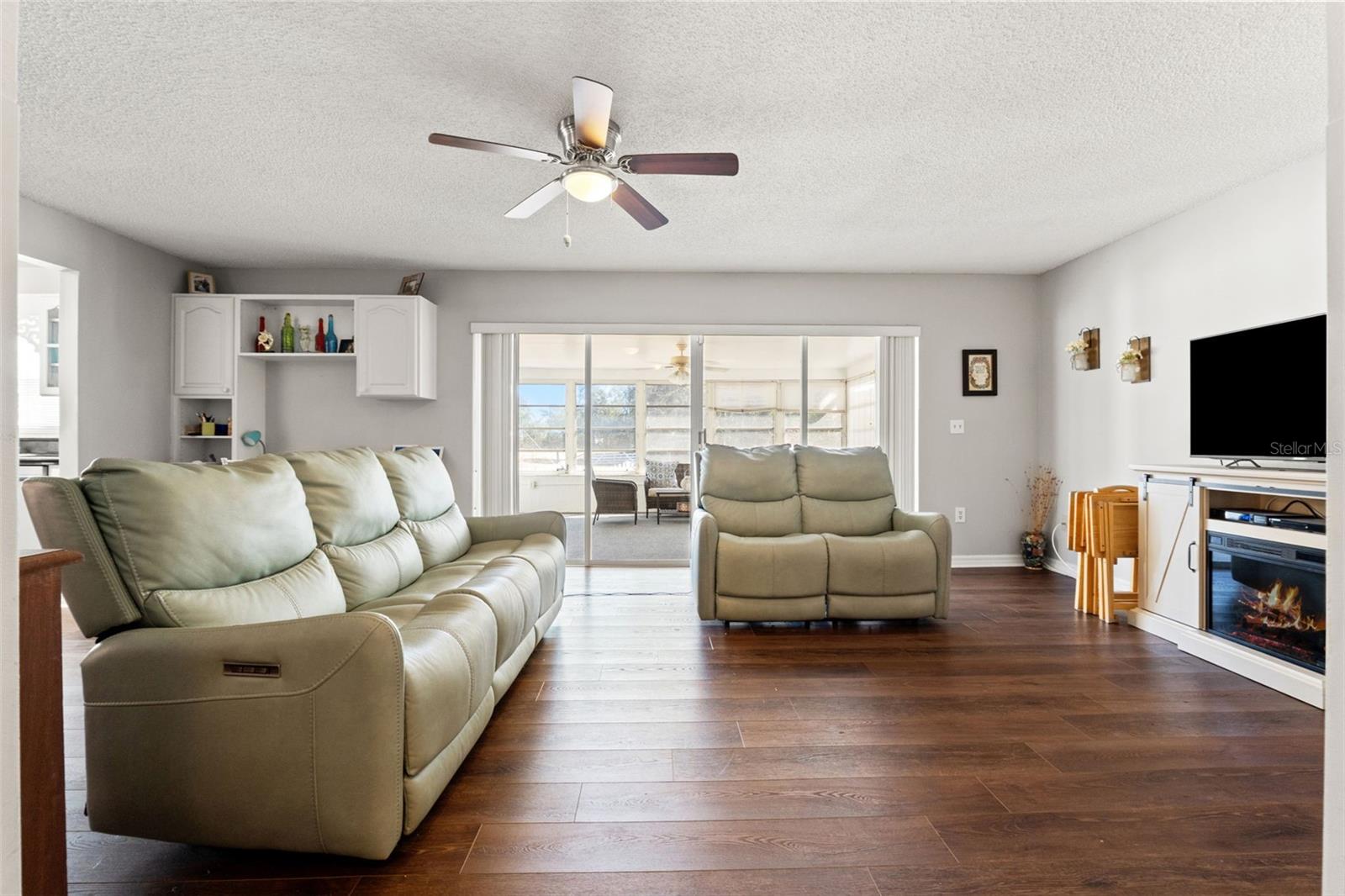 Image 28 of 57 For 4434 Northampton Drive