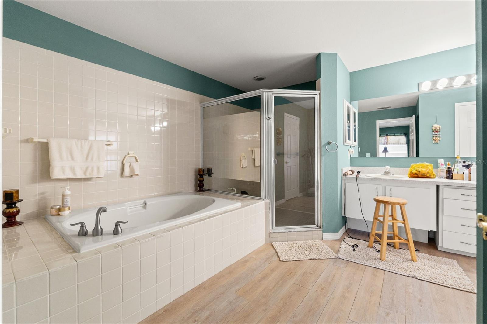 Image 40 of 57 For 4434 Northampton Drive