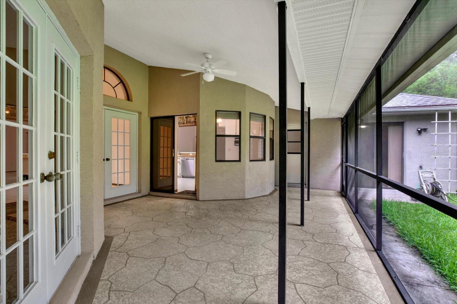 Image 13 of 54 For 642 Erin Way