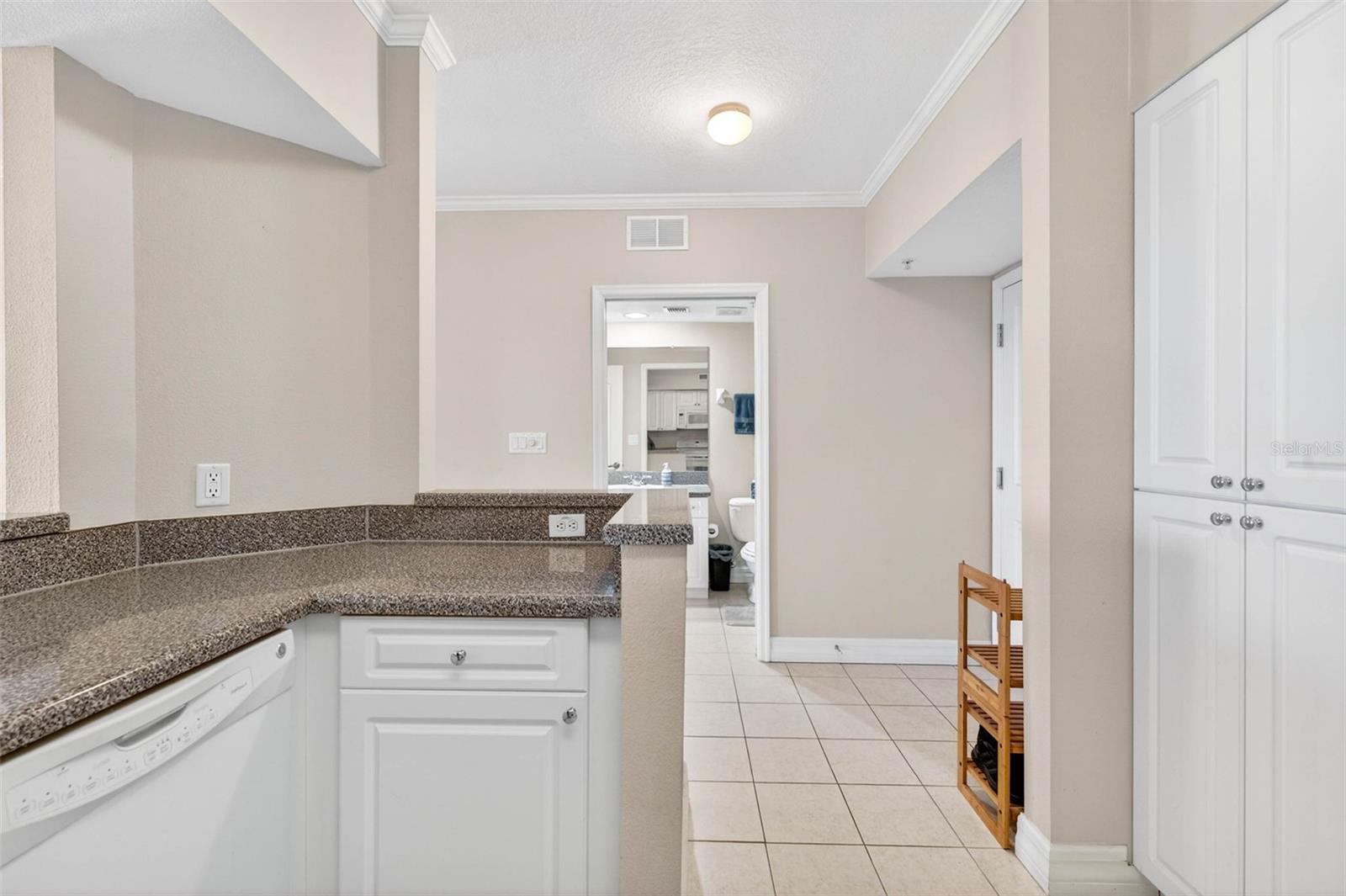 Image 12 of 51 For 4516 Seagull Drive 714