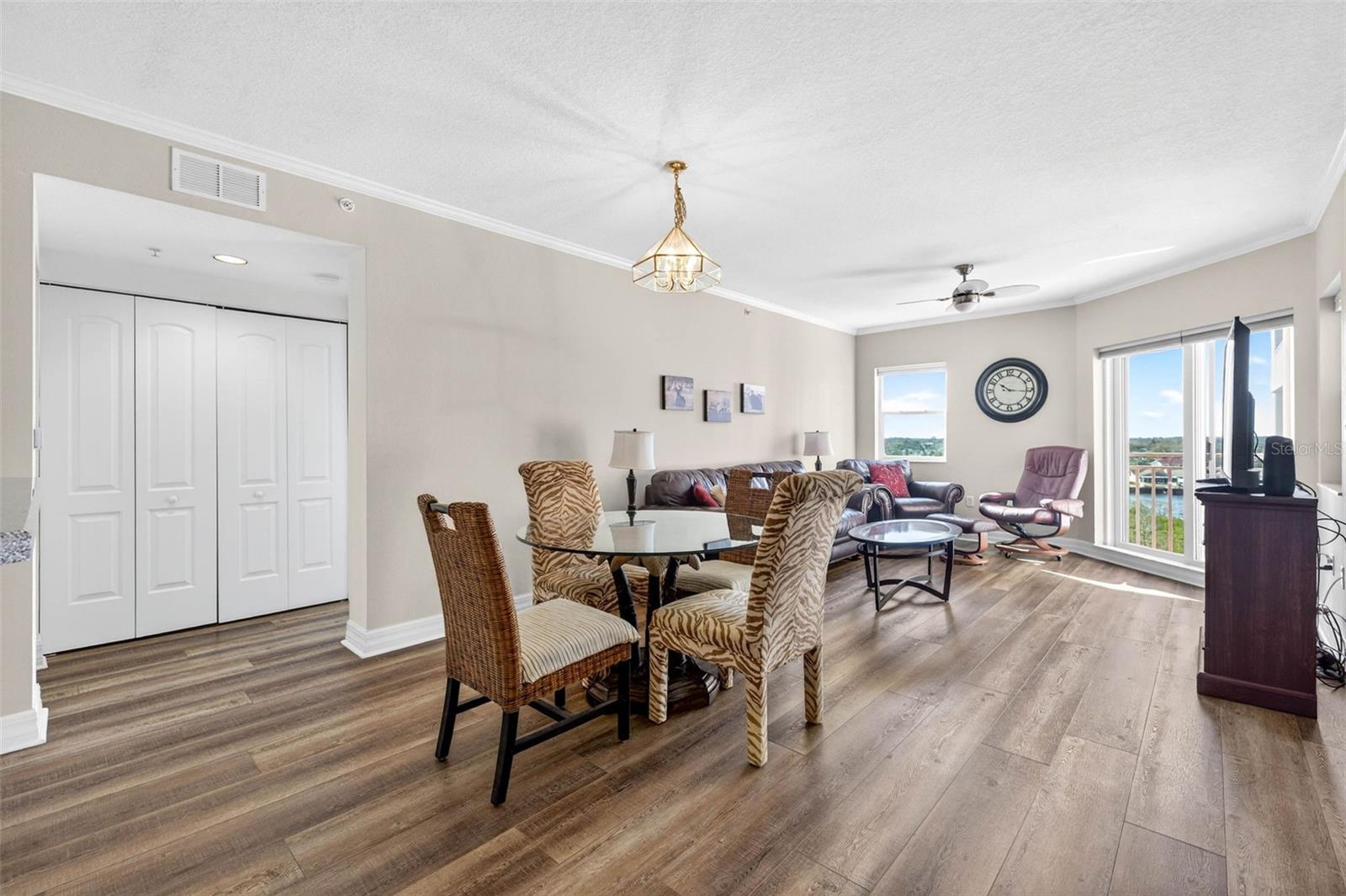 Image 13 of 51 For 4516 Seagull Drive 714