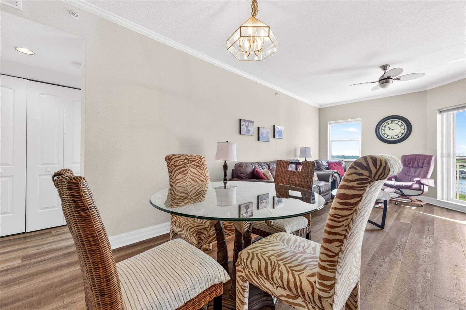 Image 15 of 51 For 4516 Seagull Drive 714