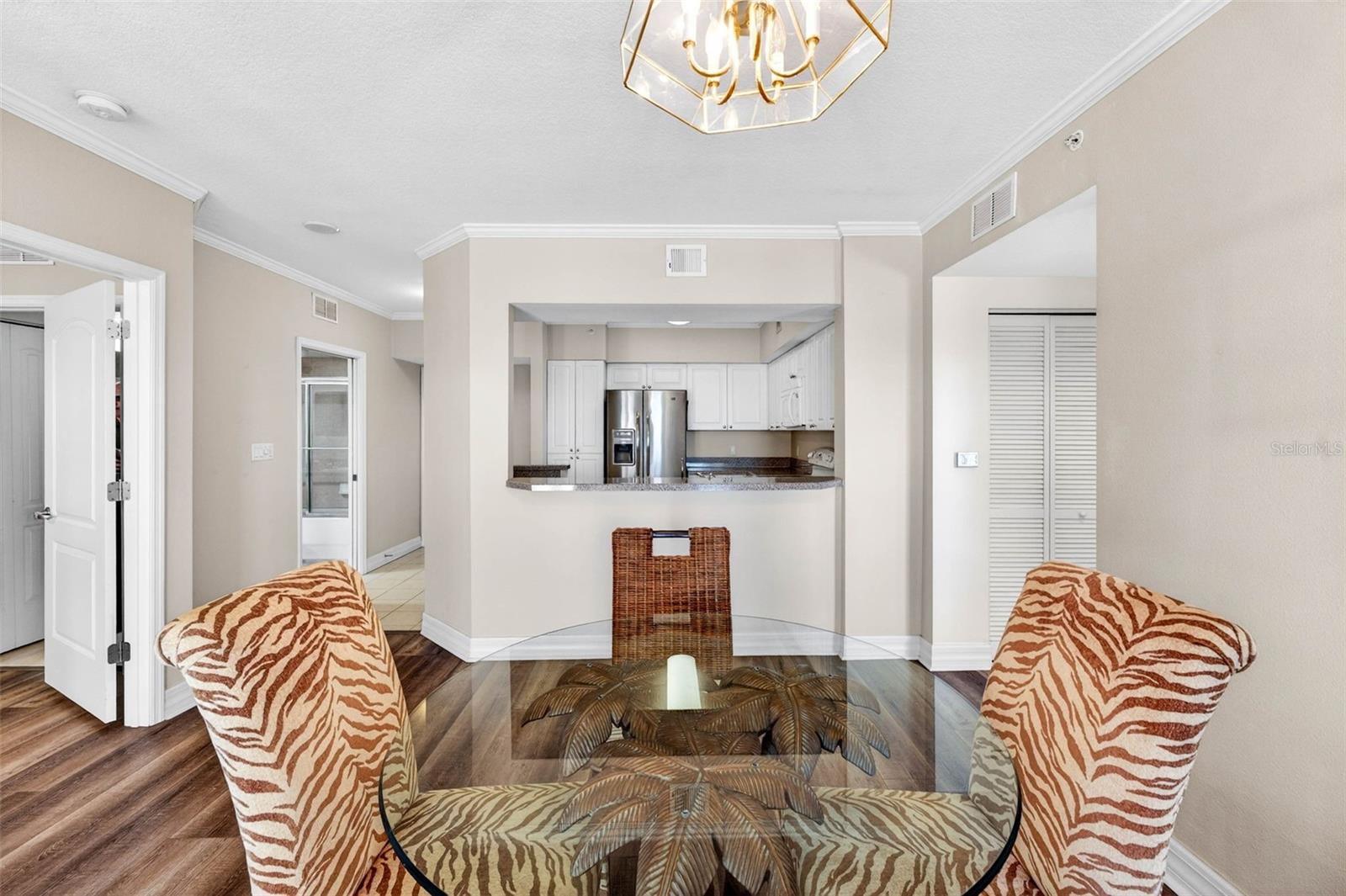 Image 16 of 51 For 4516 Seagull Drive 714