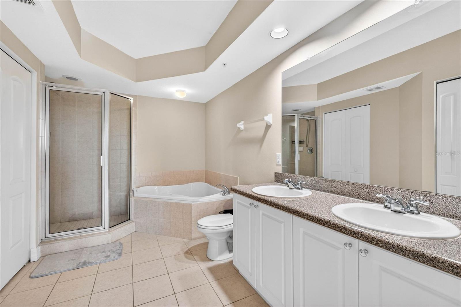 Image 29 of 51 For 4516 Seagull Drive 714