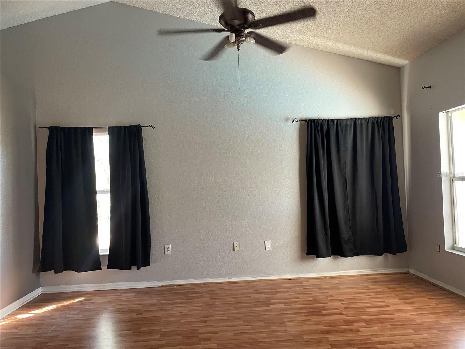 Image 12 of 32 For 11242 Mirage Avenue