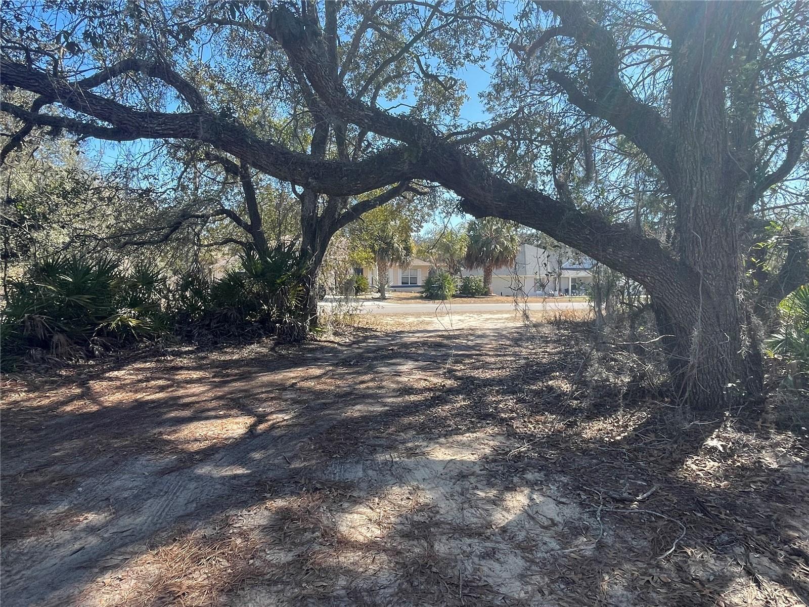 Image 22 of 32 For 11242 Mirage Avenue