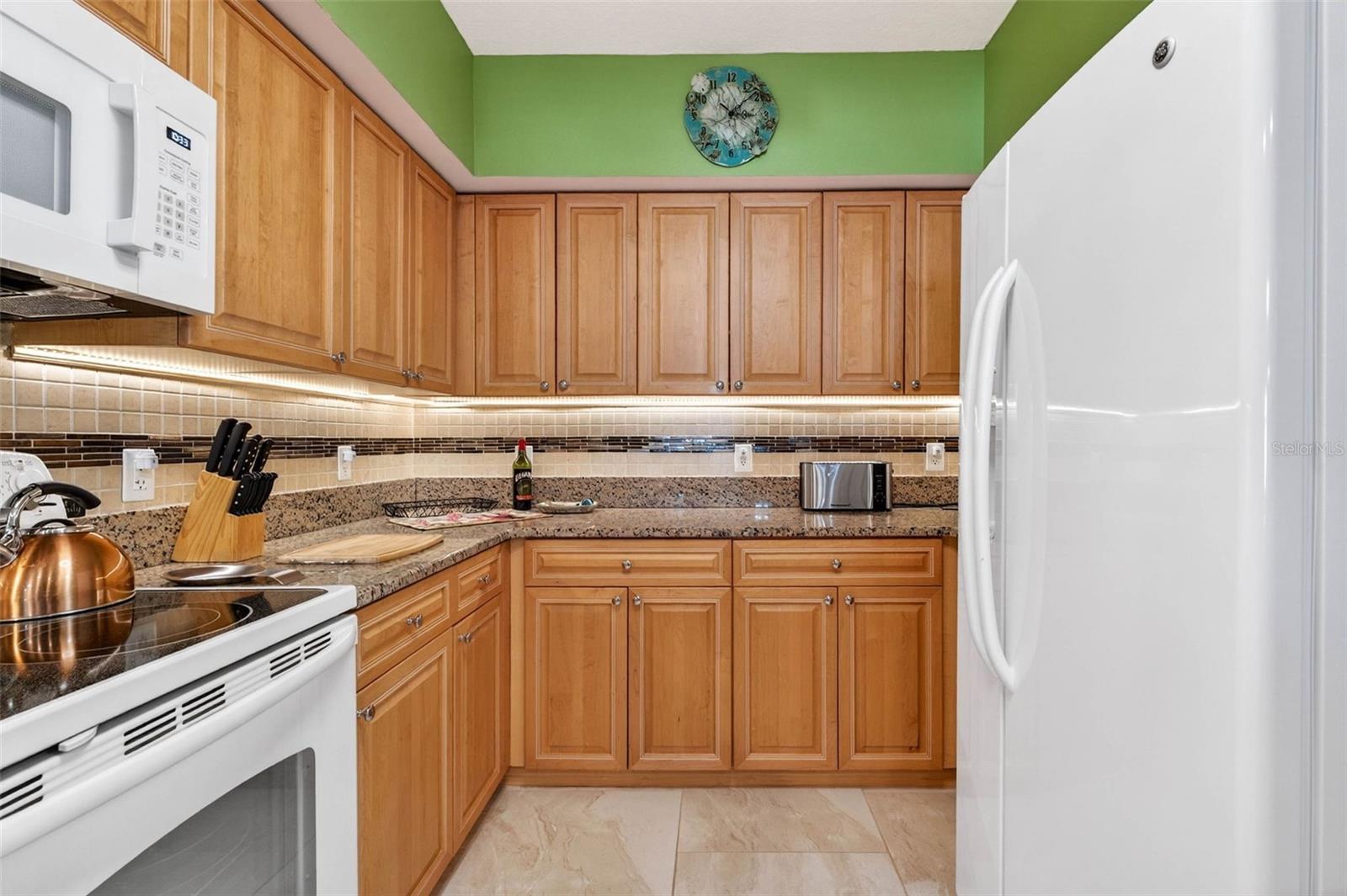 Image 11 of 53 For 4516 Seagull Drive 719