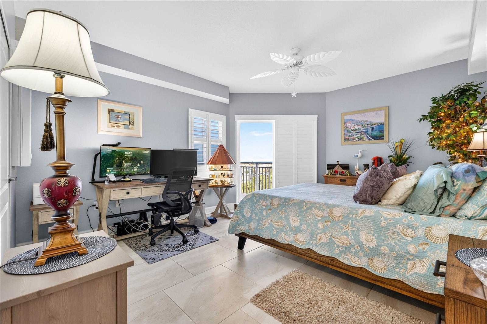 Image 21 of 53 For 4516 Seagull Drive 719