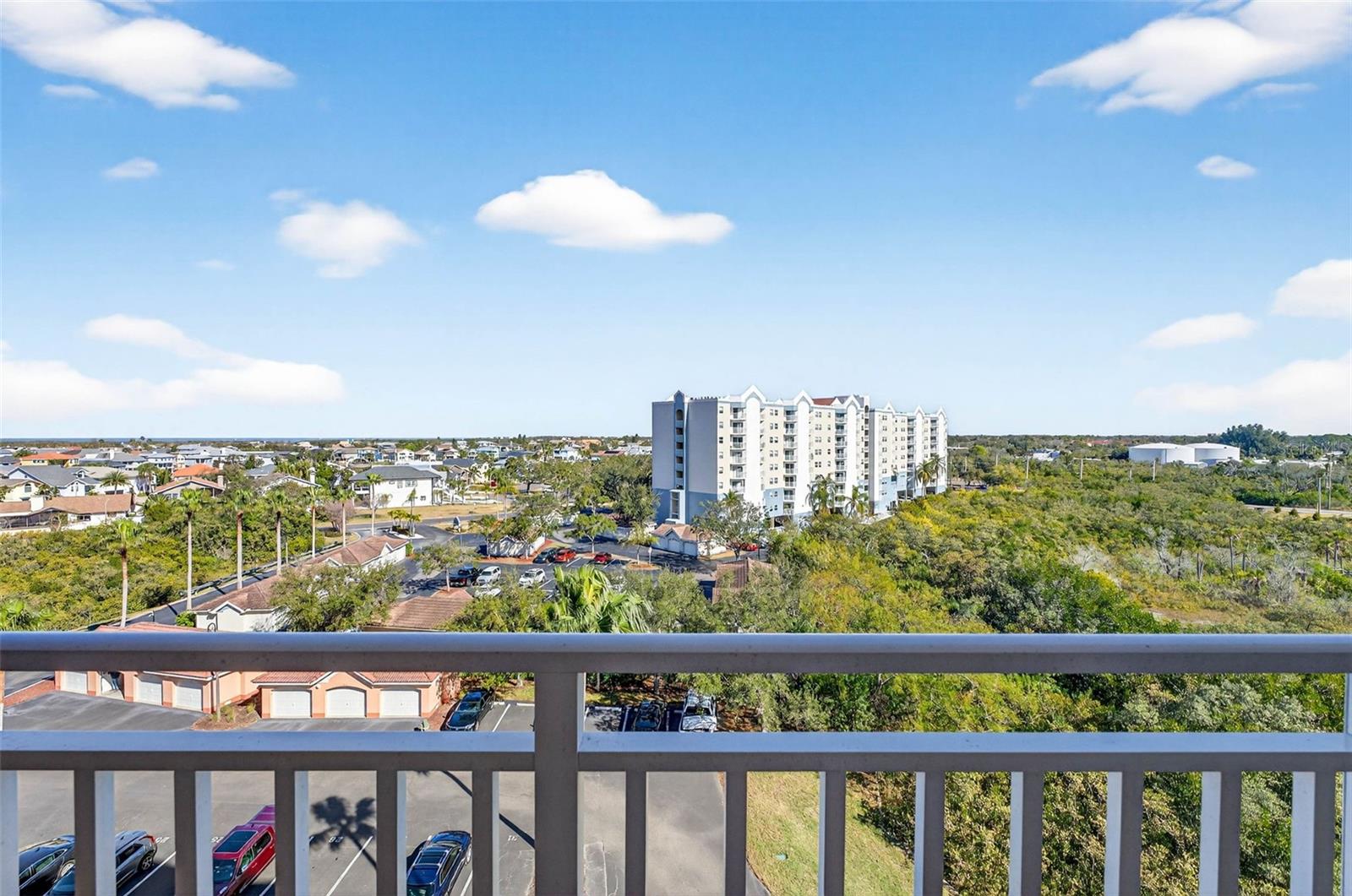 Image 38 of 53 For 4516 Seagull Drive 719