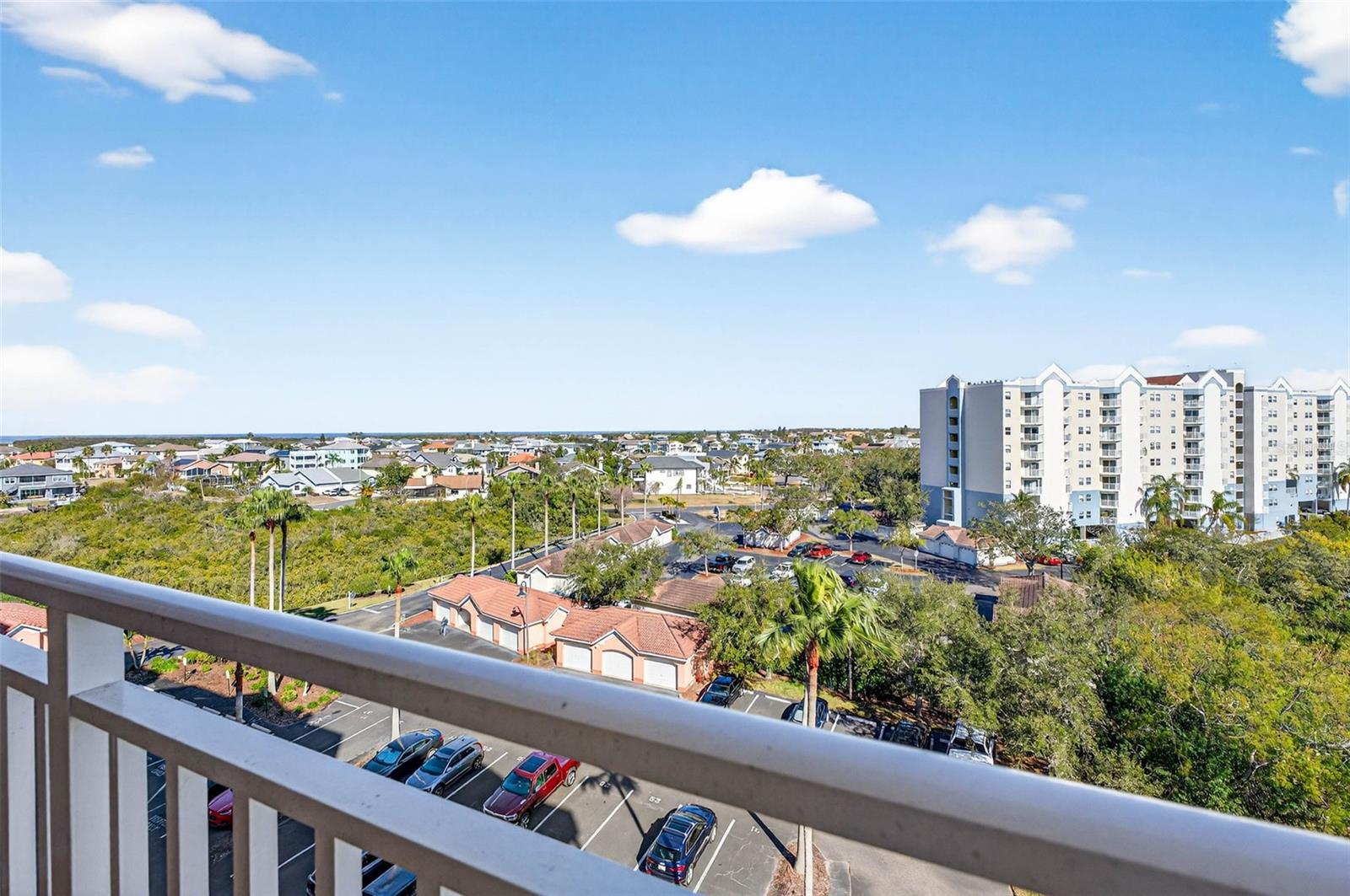 Image 39 of 53 For 4516 Seagull Drive 719