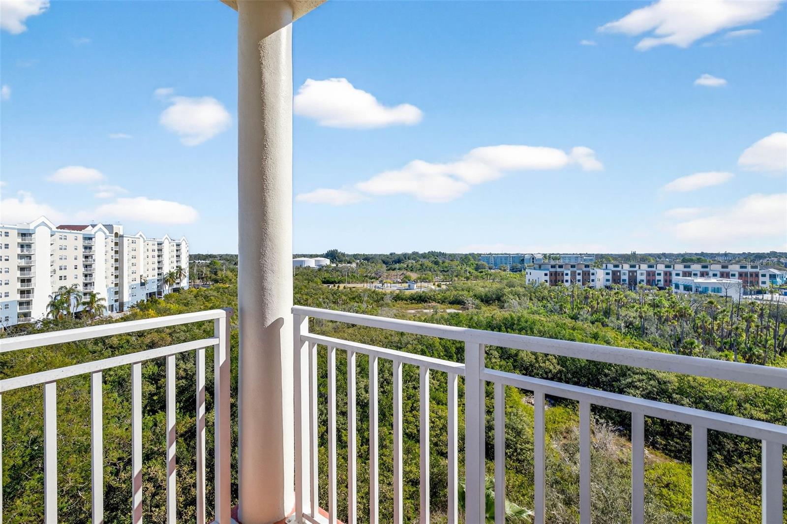 Image 40 of 53 For 4516 Seagull Drive 719