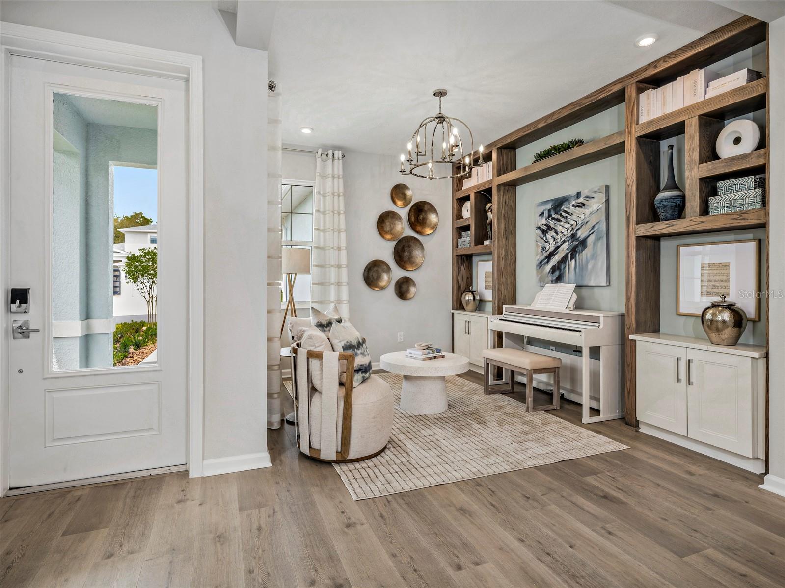 Image 10 of 32 For 924 Club Cresswind Drive