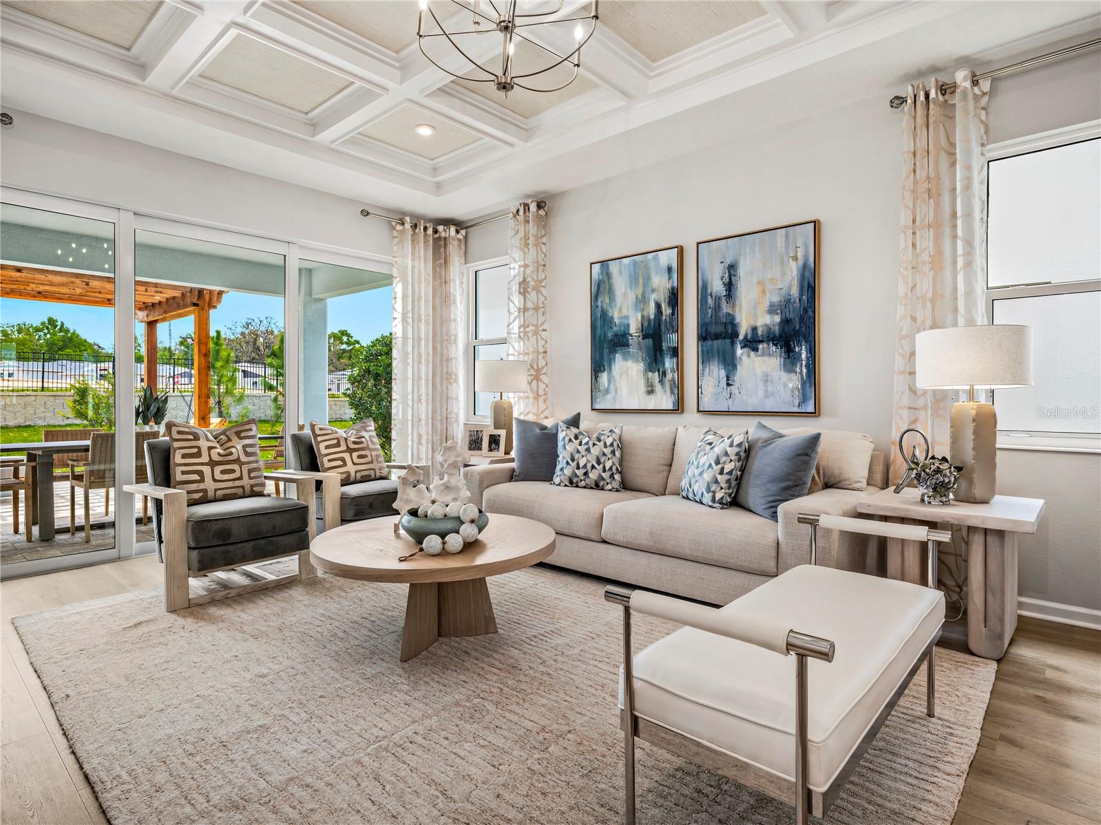 Image 16 of 32 For 924 Club Cresswind Drive