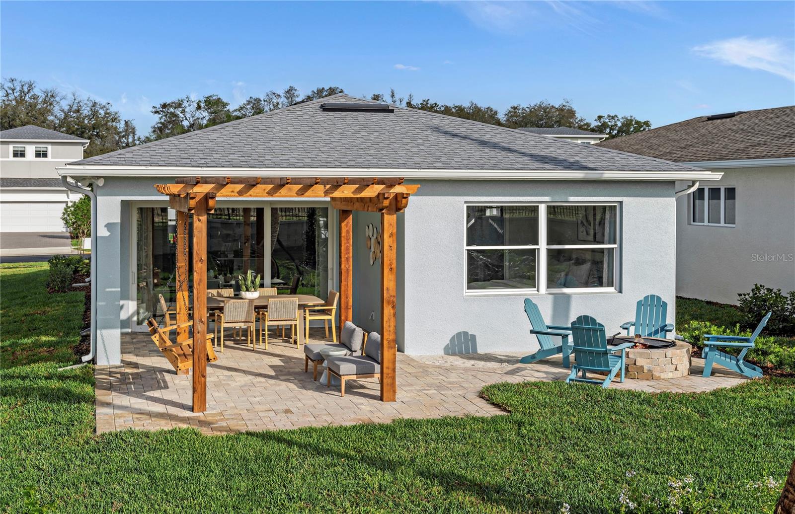 Image 7 of 32 For 924 Club Cresswind Drive