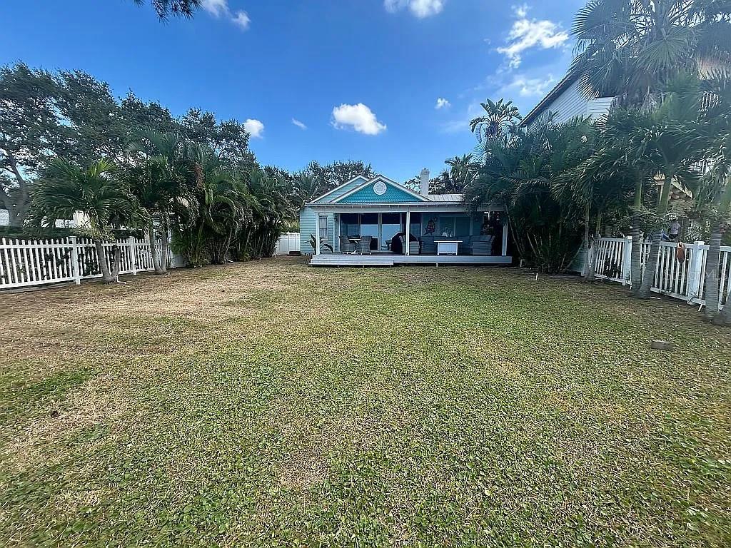 Image 11 of 24 For 1742 Sunset Drive