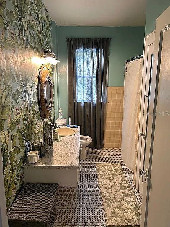 Image 19 of 24 For 1742 Sunset Drive