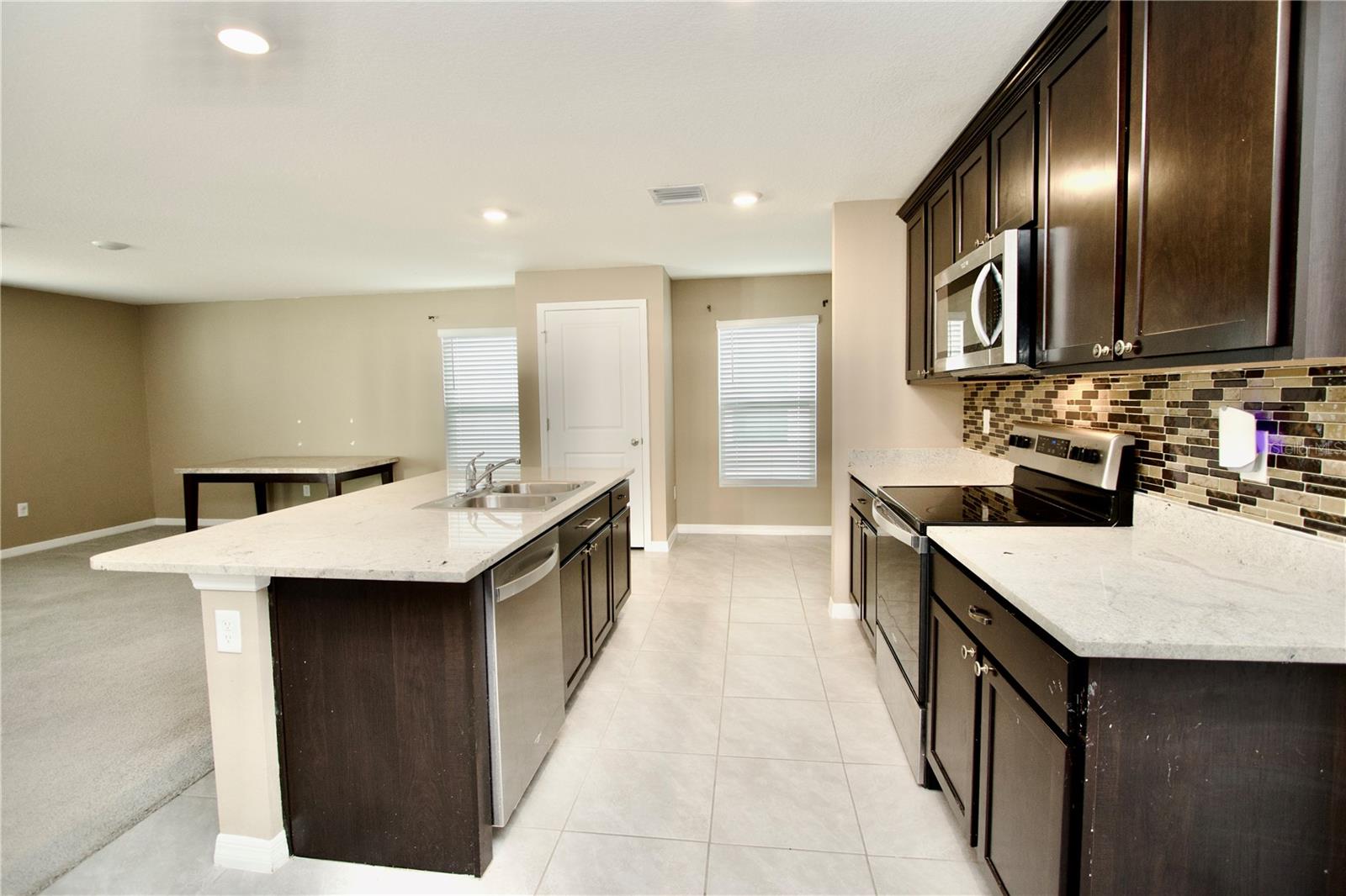 Image 10 of 23 For 13648 Whiskey Daisy Drive