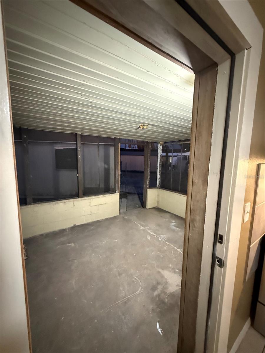 Image 8 of 16 For 12455 Terra Ceia Avenue