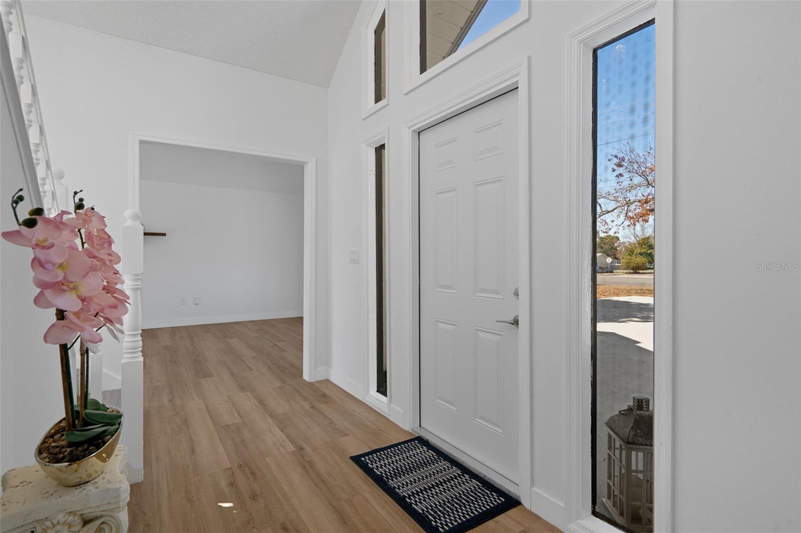 Image 12 of 71 For 10296 Horizon Drive