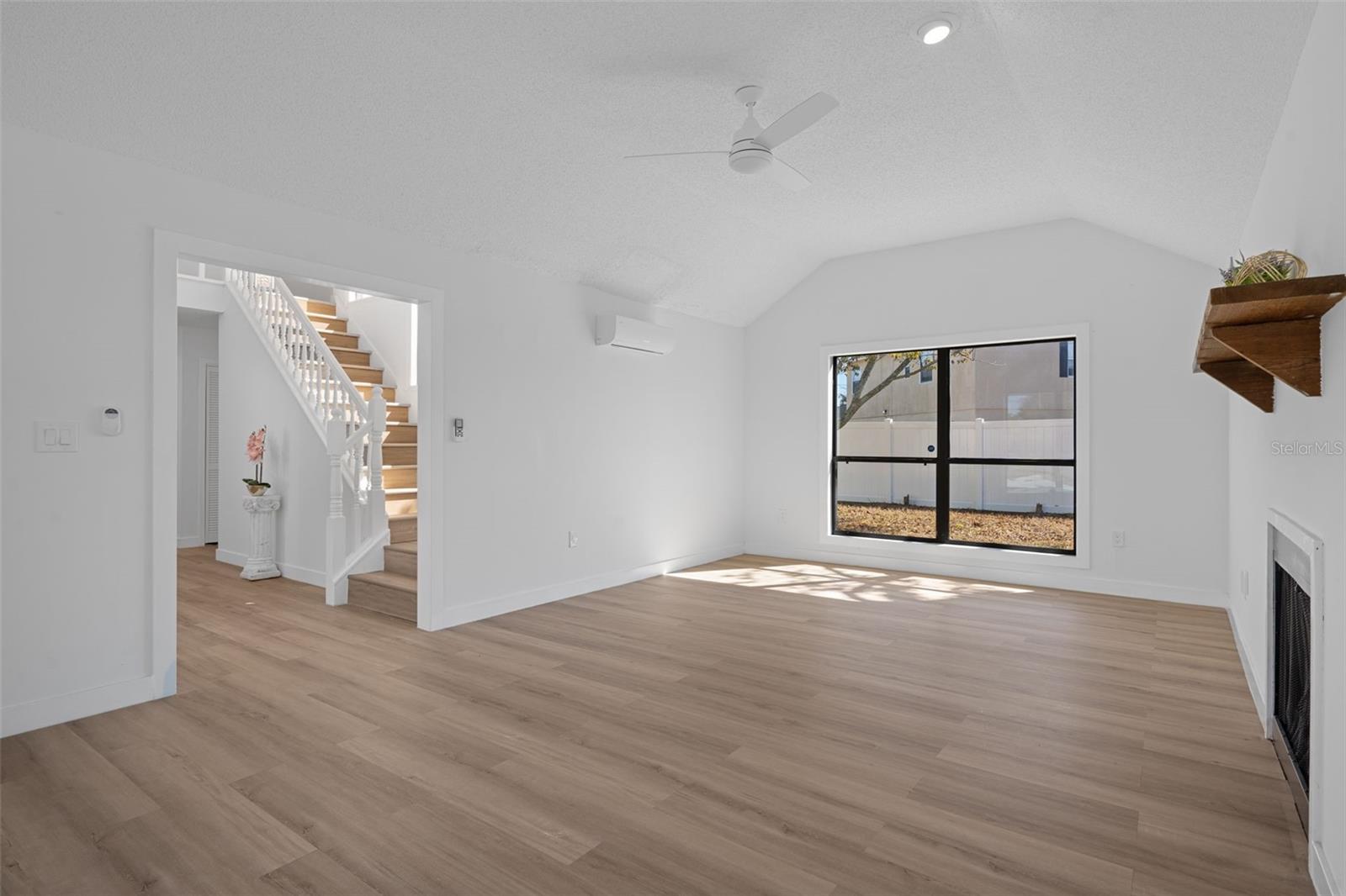 Image 18 of 71 For 10296 Horizon Drive