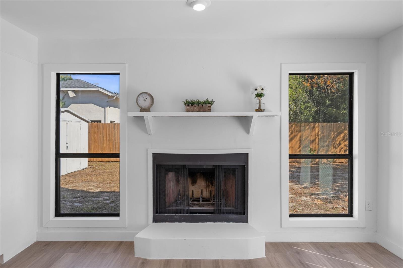 Image 33 of 71 For 10296 Horizon Drive