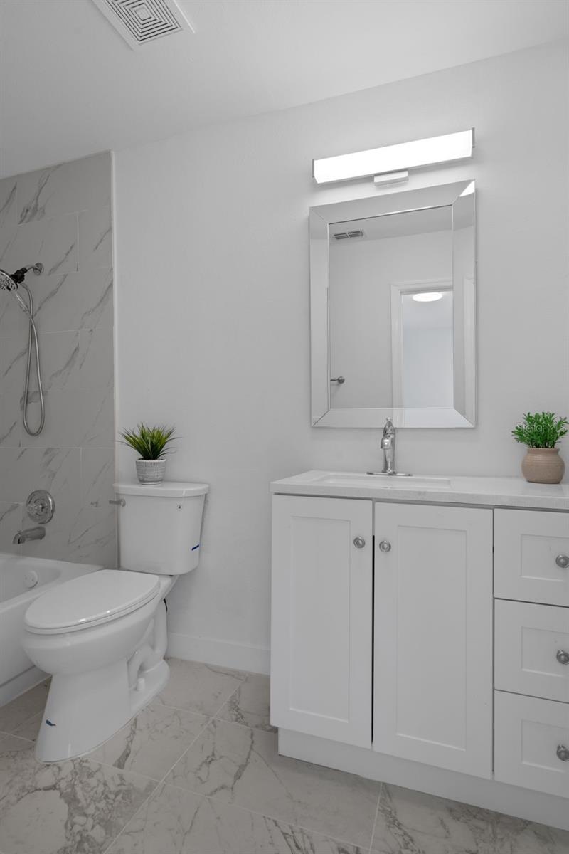 Image 42 of 71 For 10296 Horizon Drive