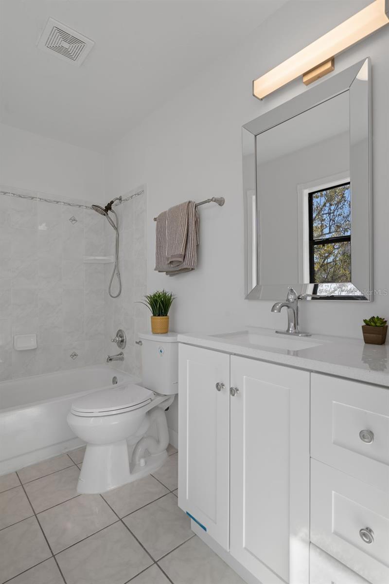 Image 51 of 71 For 10296 Horizon Drive