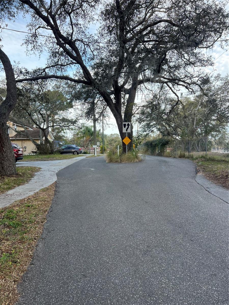 Image 2 of 5 For Forde Avenue