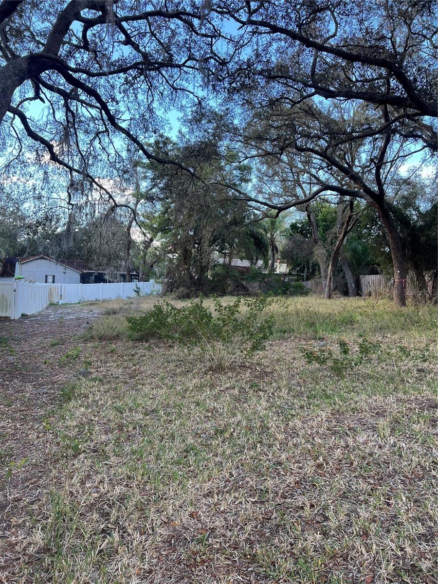 Image 4 of 5 For Forde Avenue