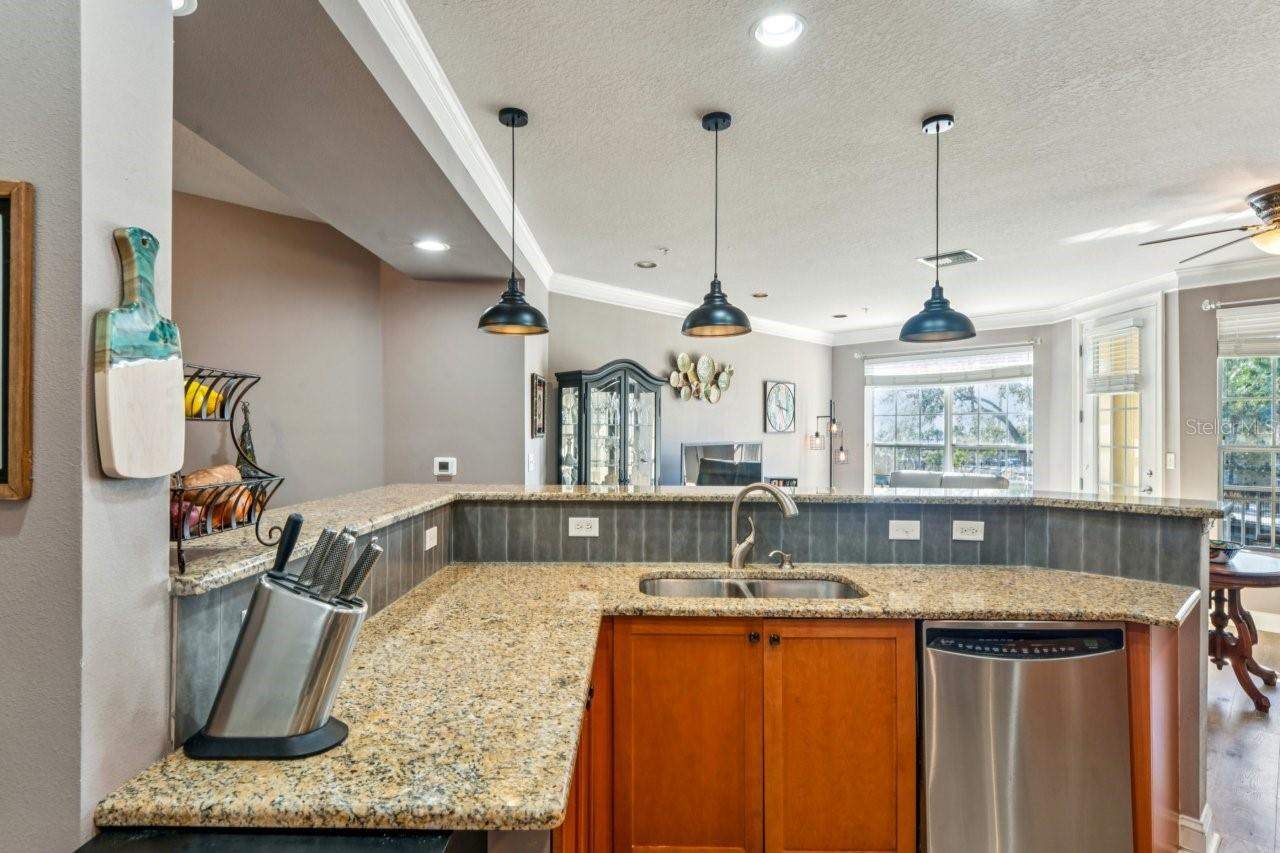 Image 12 of 87 For 6319 Sunset Bay Circle