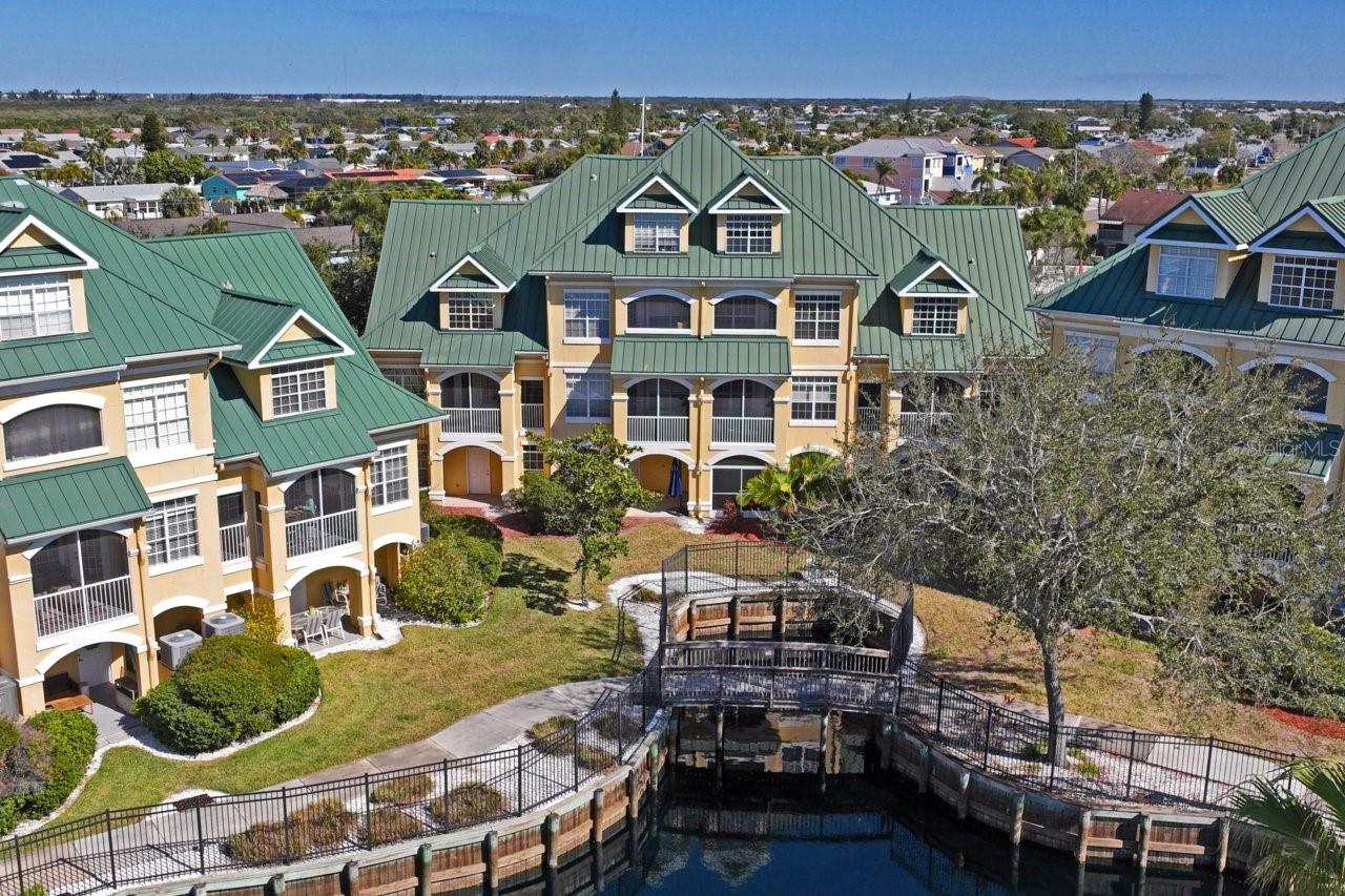 Image 28 of 87 For 6319 Sunset Bay Circle