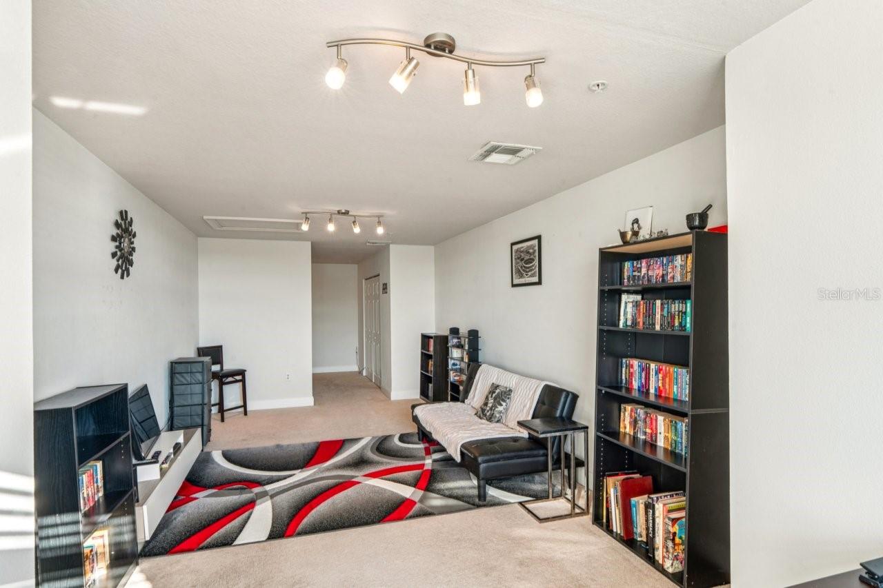 Image 36 of 87 For 6319 Sunset Bay Circle