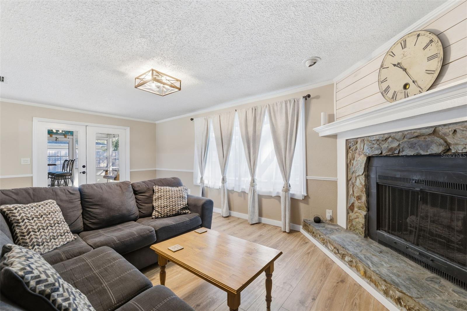 Image 11 of 56 For 9302 Benrock Road