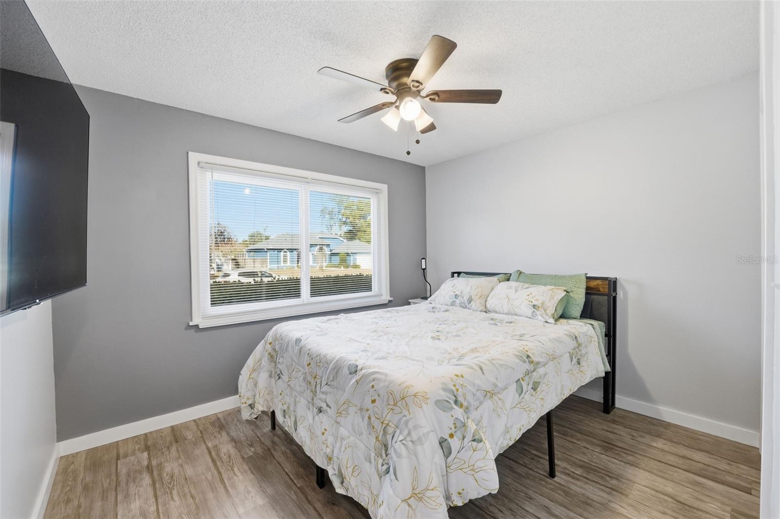 Image 14 of 56 For 9302 Benrock Road