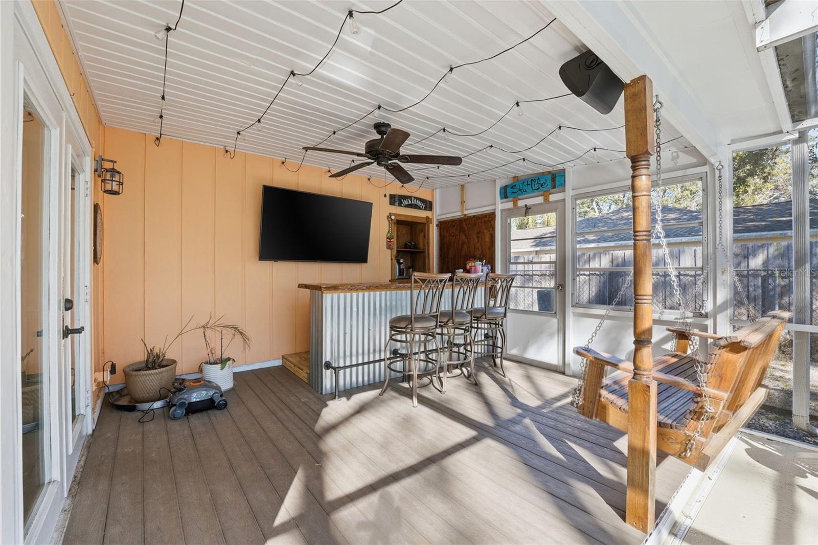 Image 17 of 56 For 9302 Benrock Road