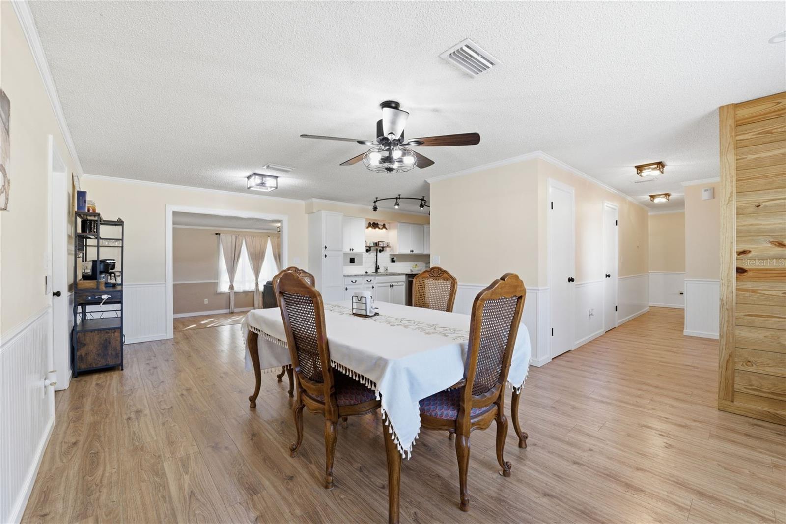 Image 44 of 56 For 9302 Benrock Road