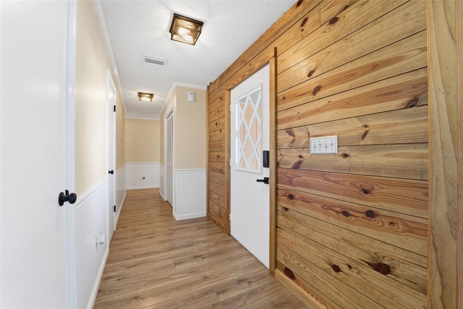 Image 5 of 56 For 9302 Benrock Road