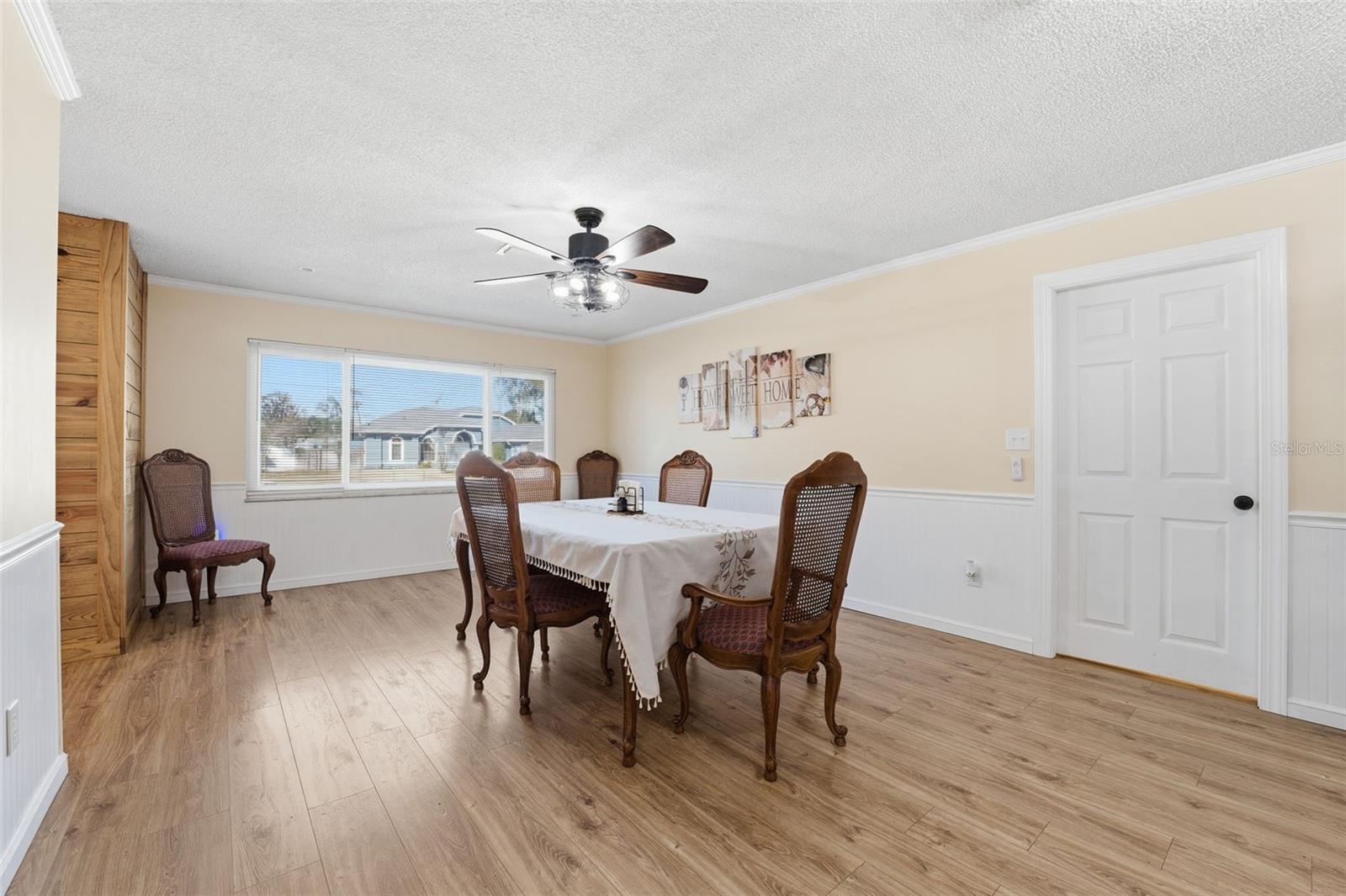 Image 7 of 56 For 9302 Benrock Road