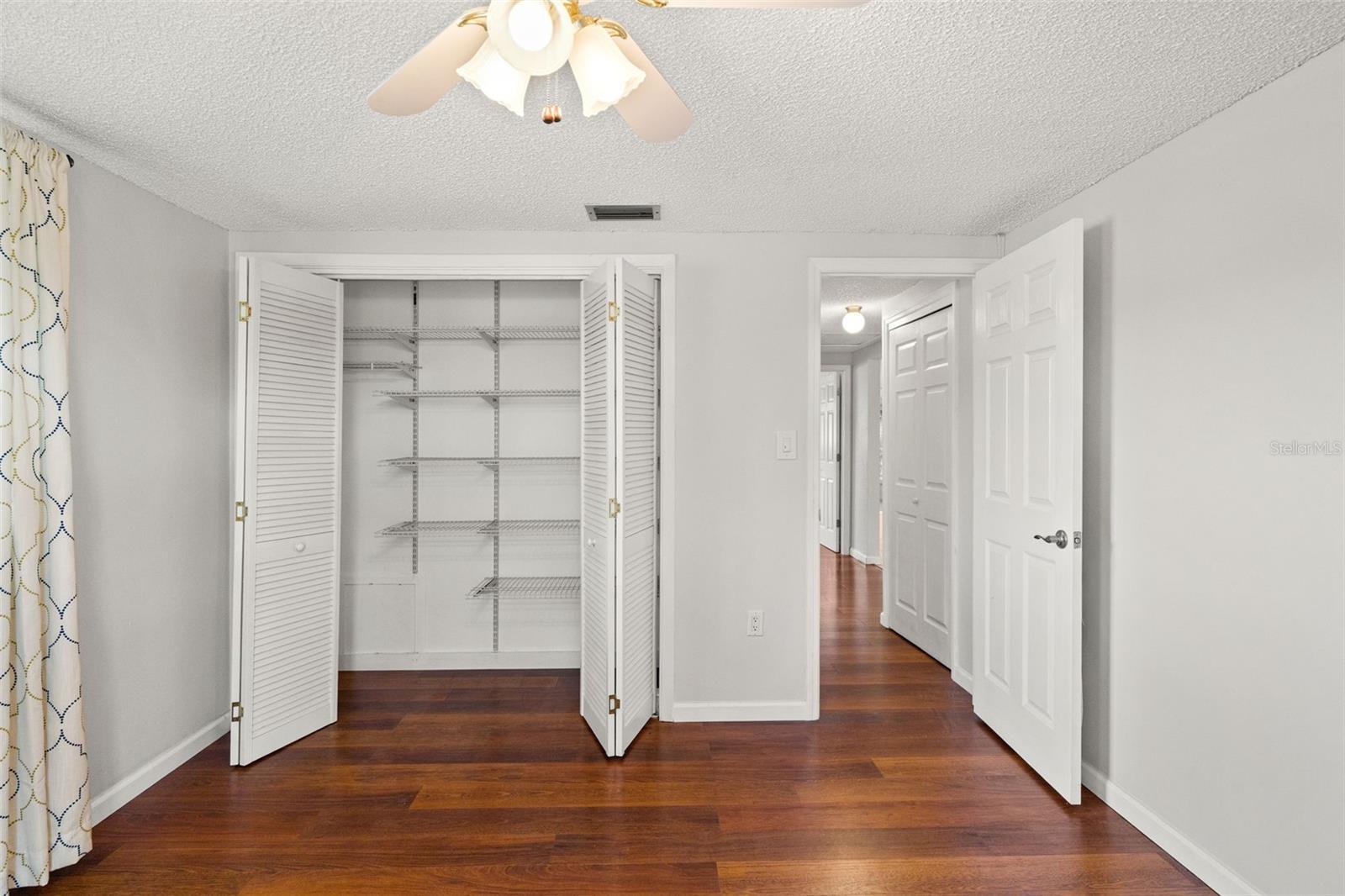 Image 19 of 30 For 9420 Regina Lane