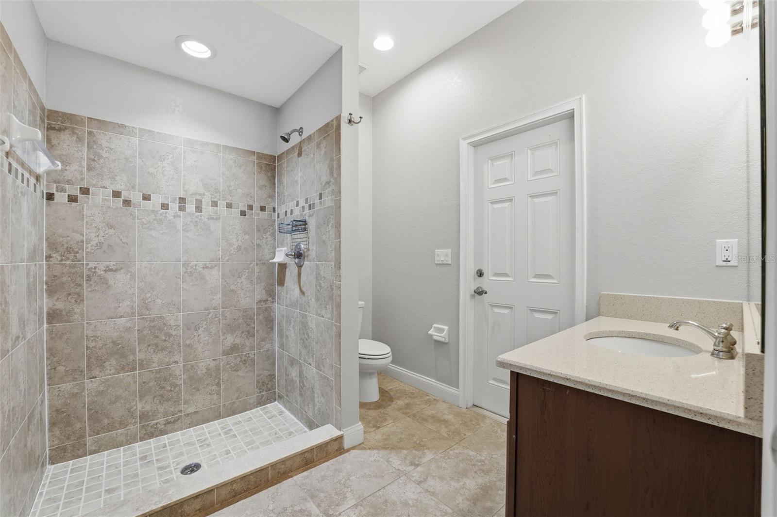 Image 20 of 38 For 2822 Seymore Street