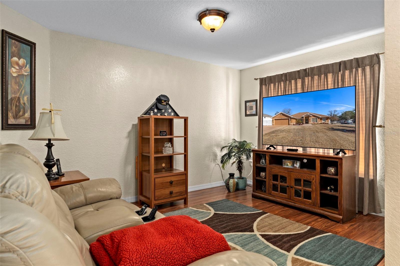 Image 5 of 48 For 216 Cobblestone Drive