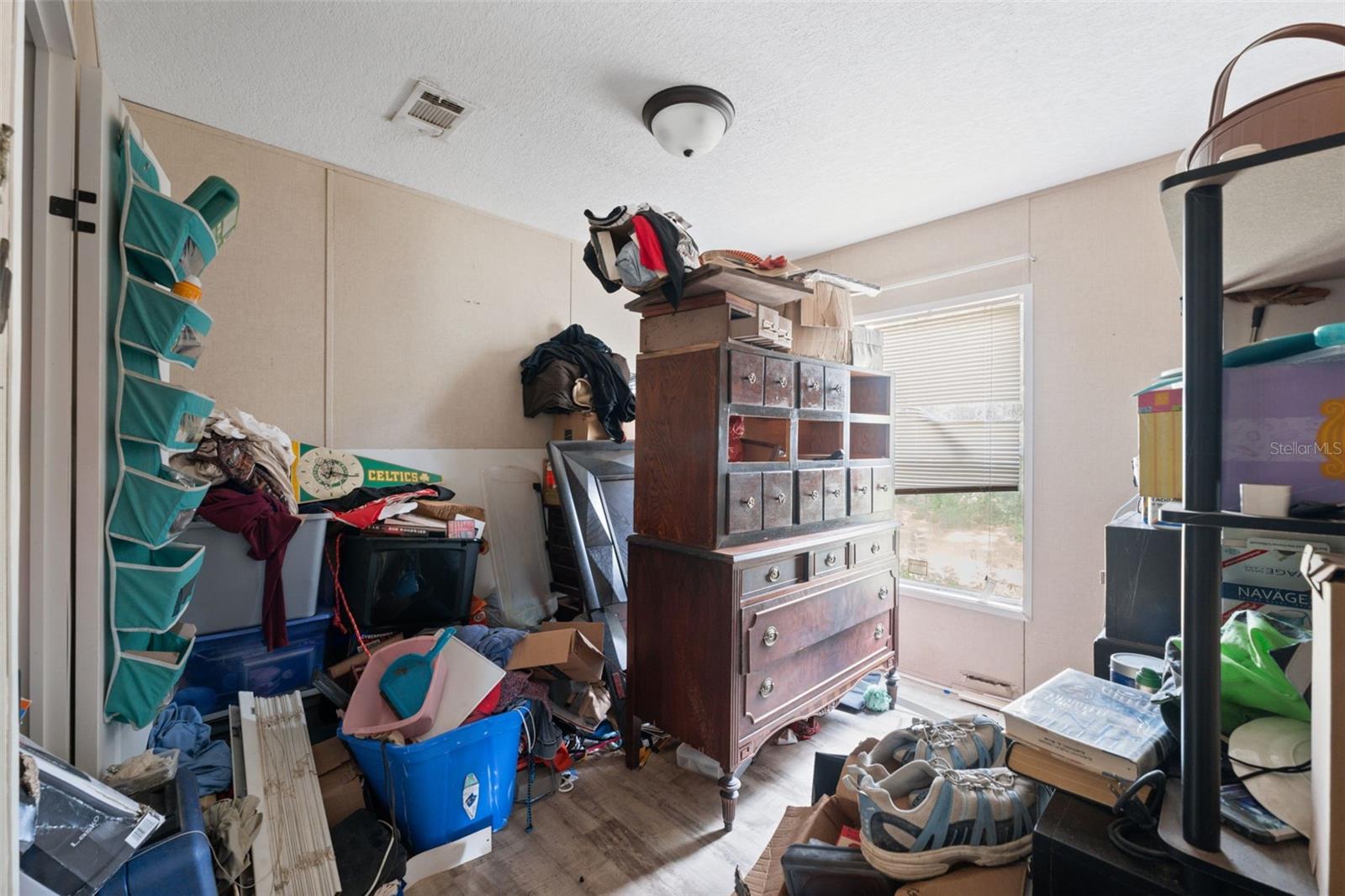 Image 18 of 29 For 17221 Nicks Drive